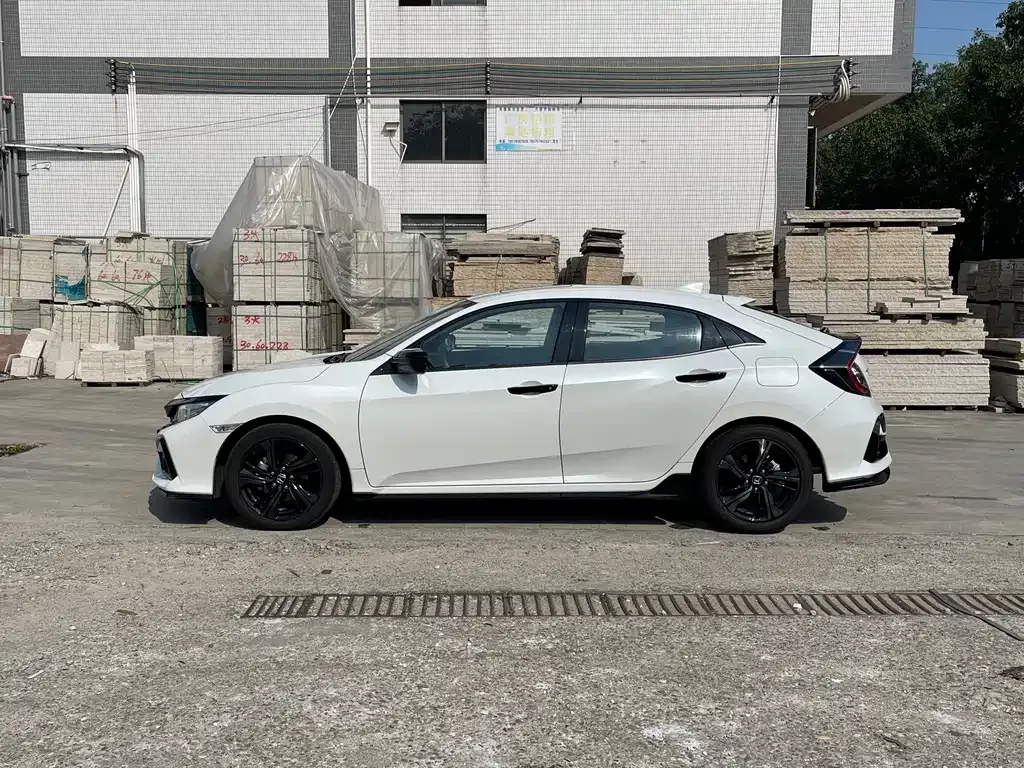 Honda Civic 2022 из CN, фото 5