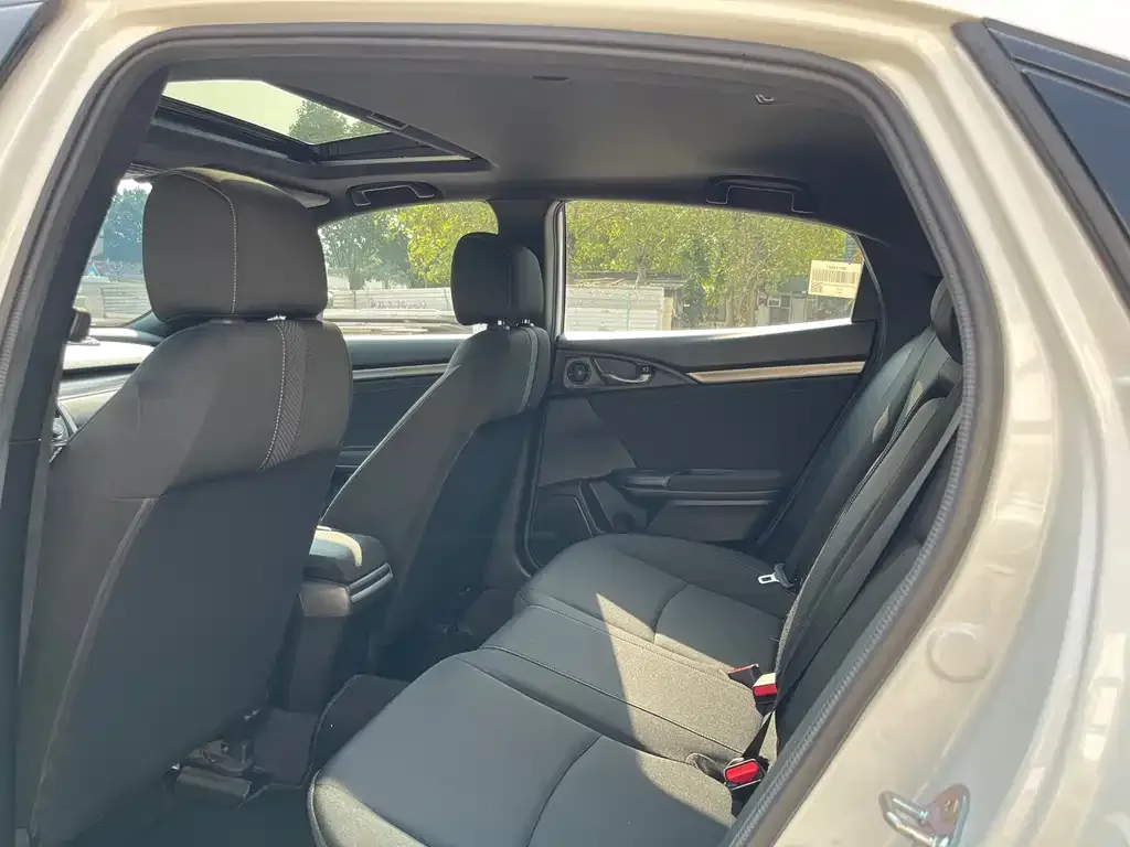 Honda Civic 2022 из CN, фото 7