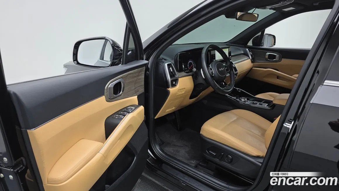 Kia Sorento — фото 10