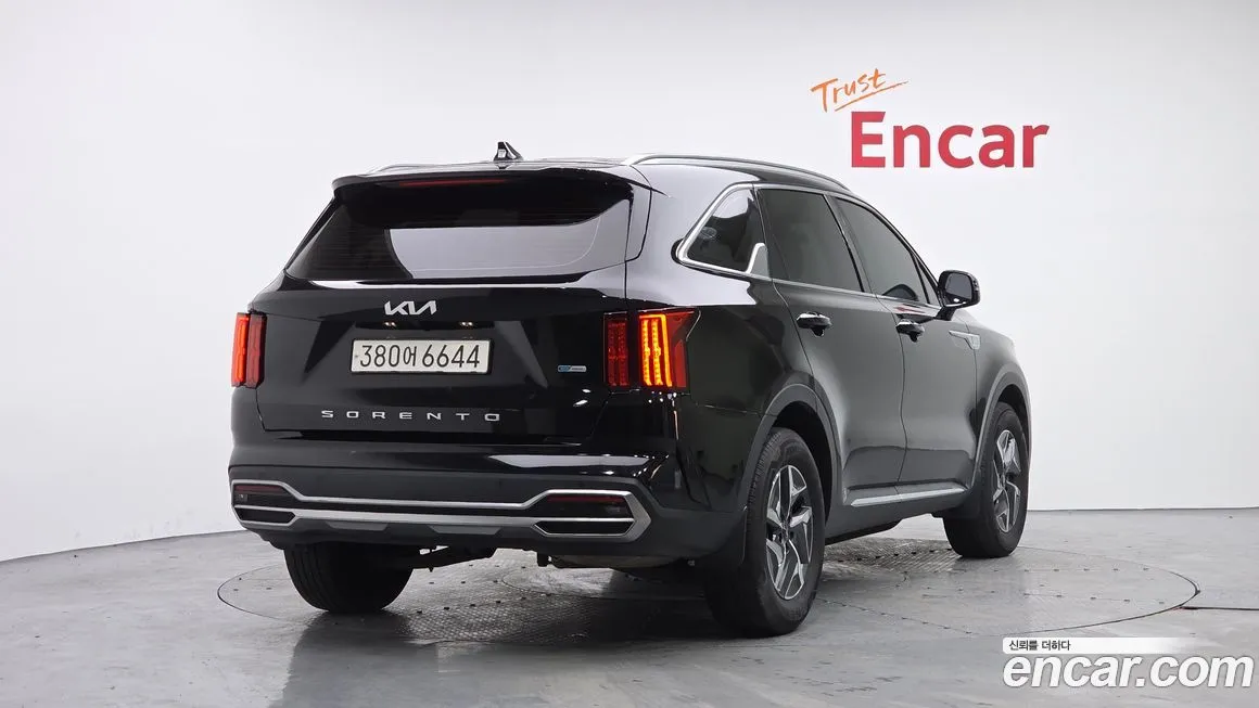 Kia Sorento — фото 4