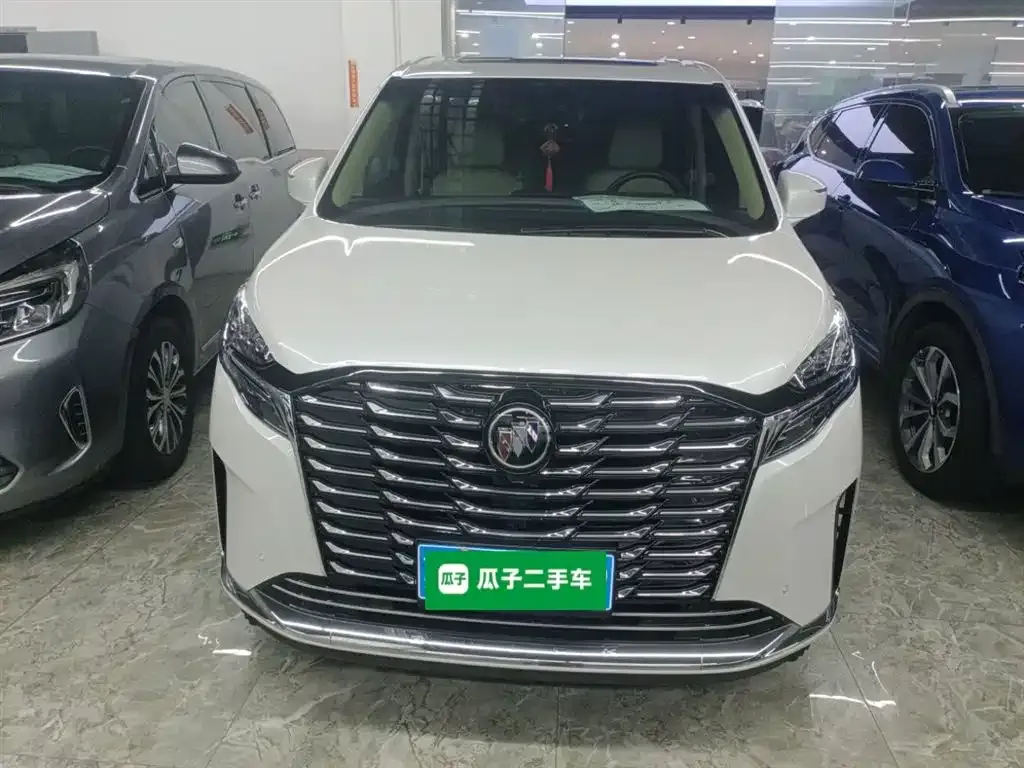 Buick GL8 2023 из CN, фото 5