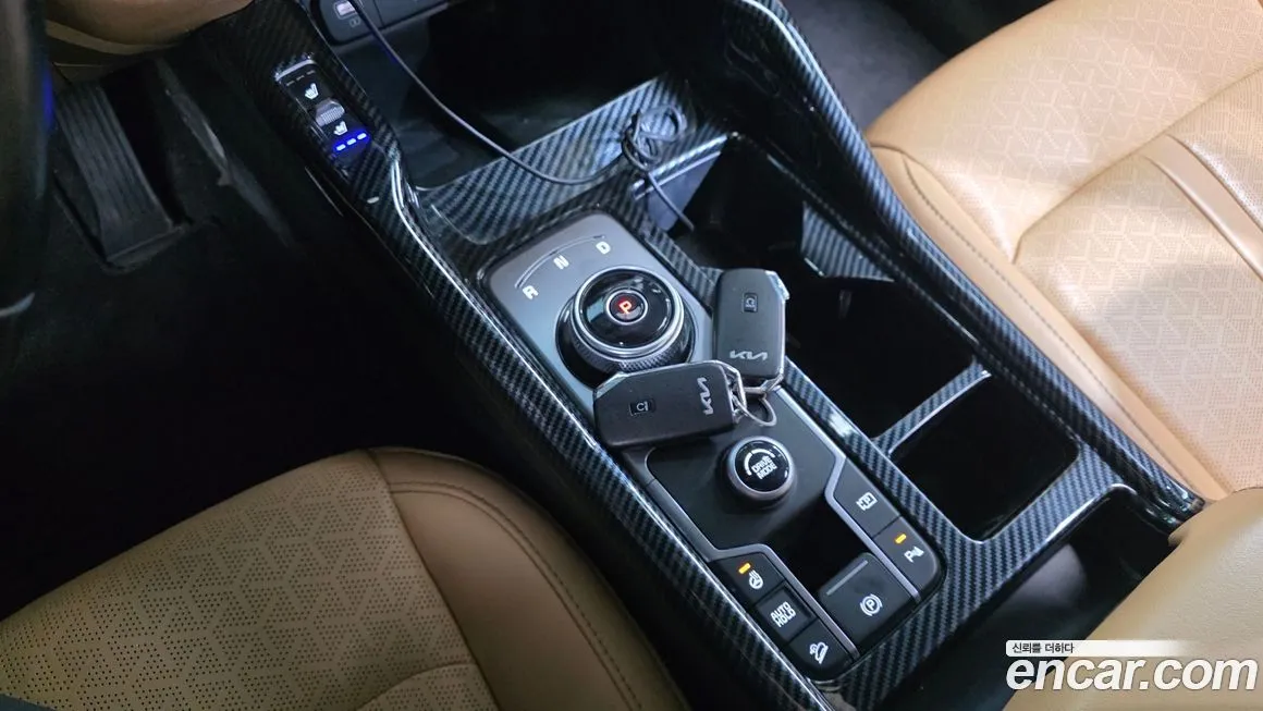Kia Sorento — фото 10