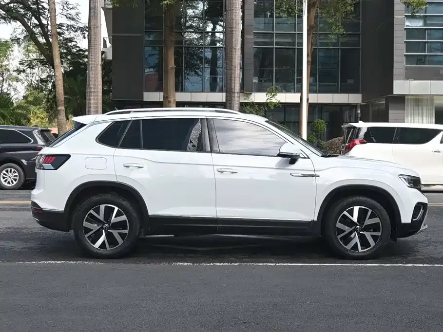 Volkswagen Tayron 2023 из CN, фото 8