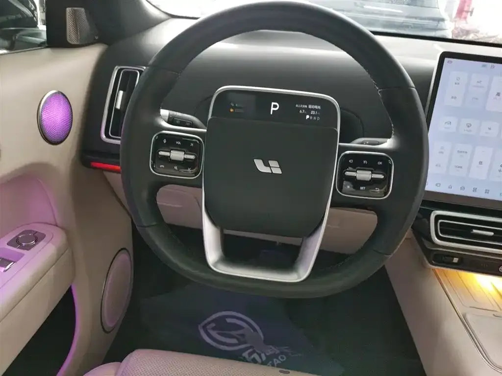 Li Auto L8 2024 из CN, фото 4