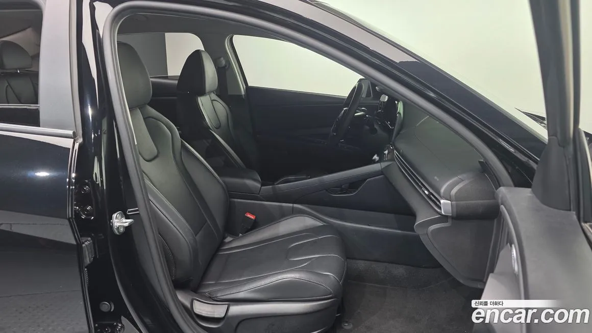 Hyundai AVANTE 2021 из KR, фото 6