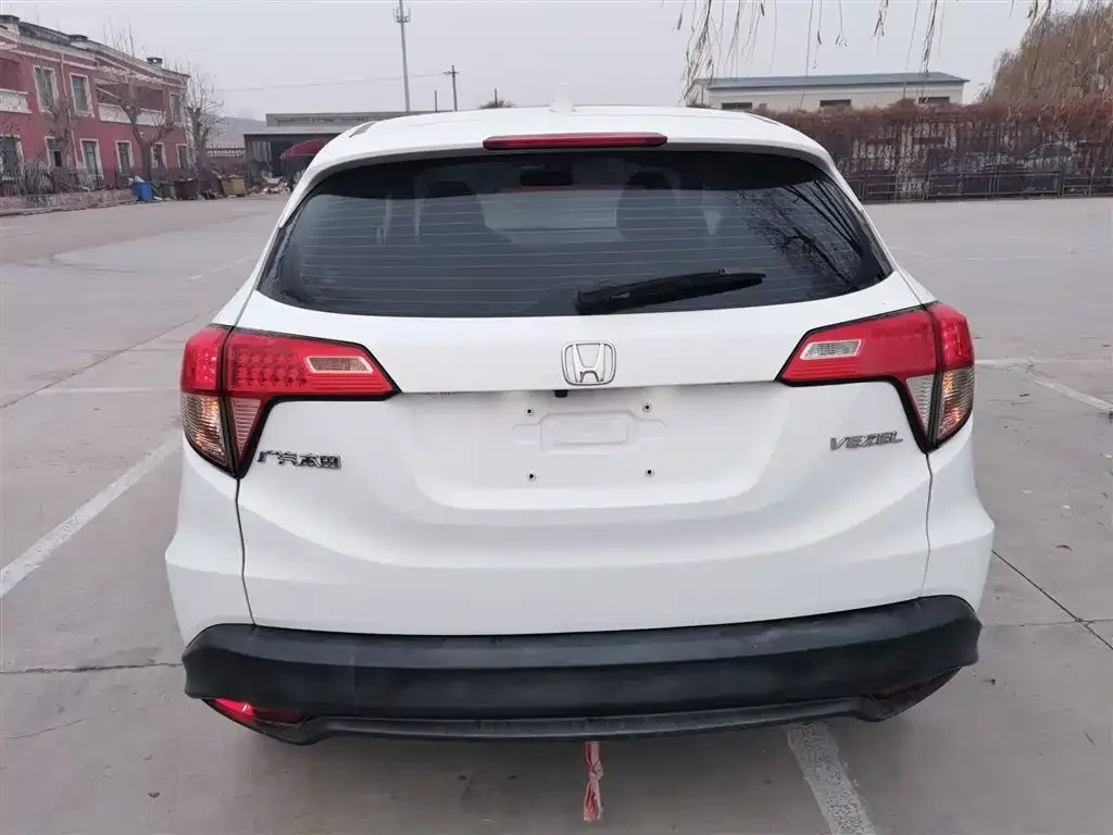 Honda Vezel 2021 из CN, фото 10