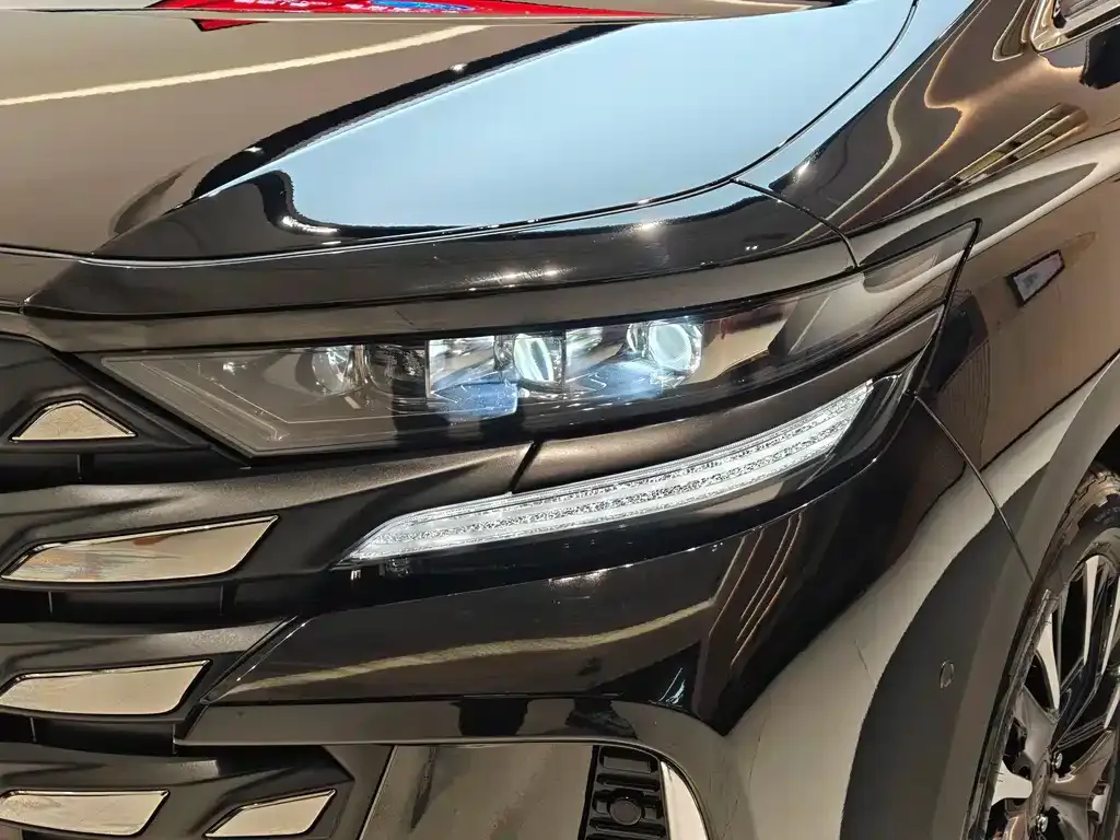 Toyota Vellfire 2024 из CN, фото 7