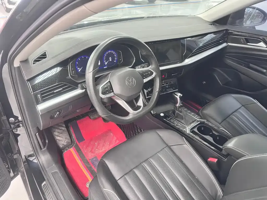 Volkswagen Passat 2022 из CN, фото 4