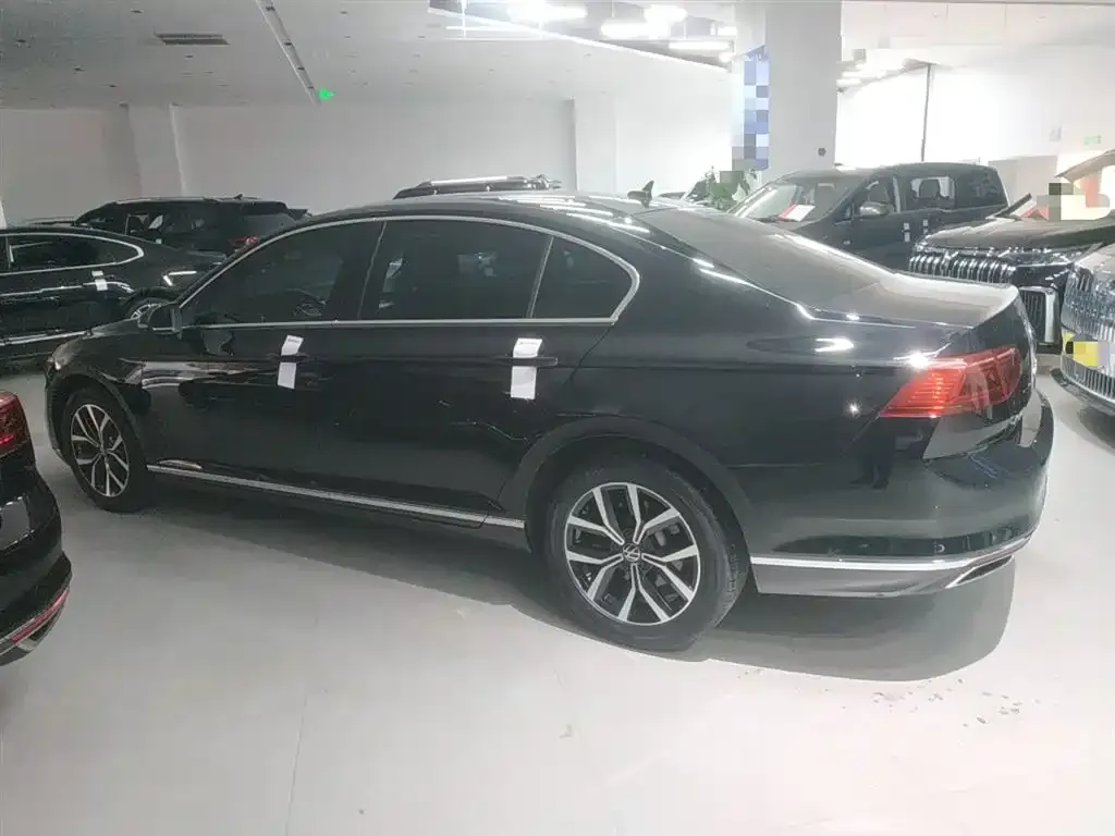 Volkswagen Magotan 2022 из CN, фото 2