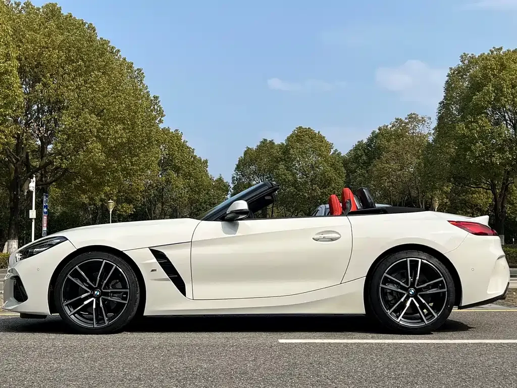 BMW Z4 2023 из CN, фото 7