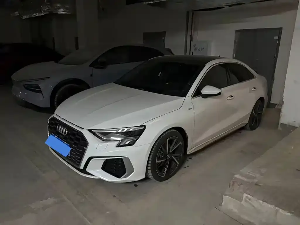 Audi A3 2021 из CN, фото 1
