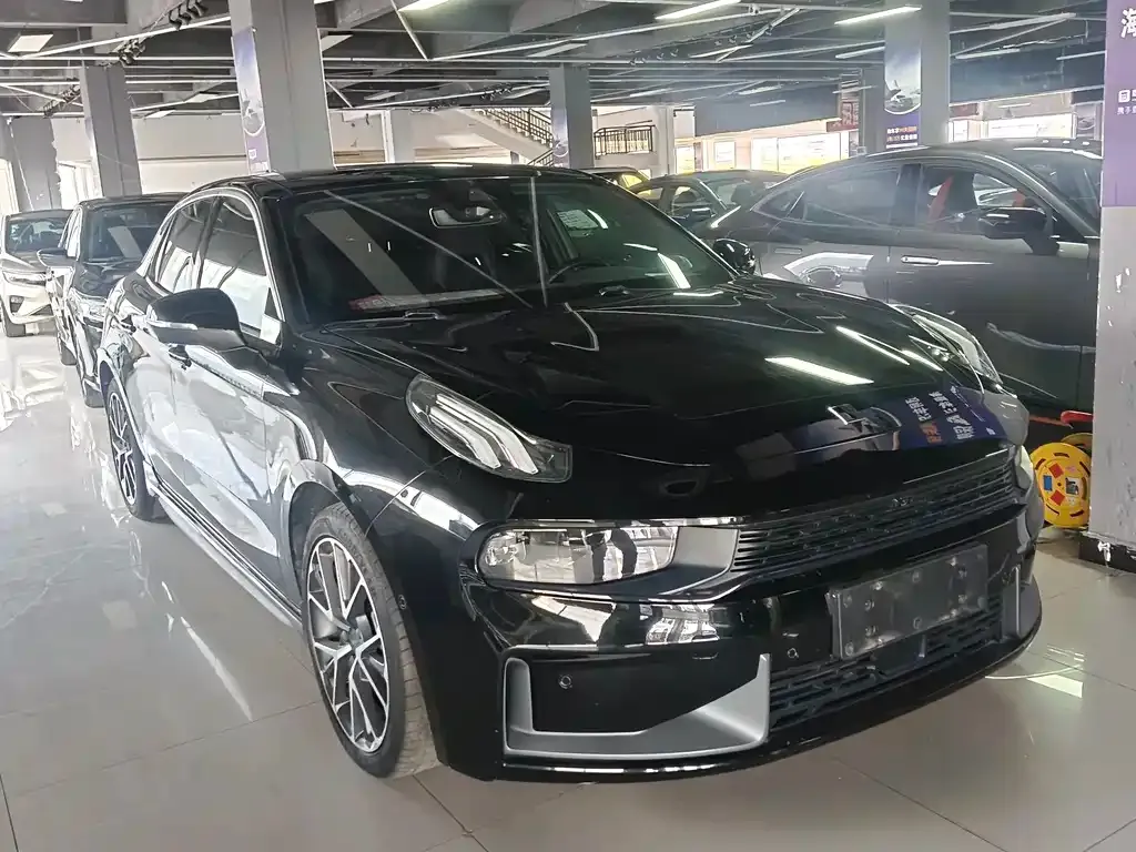 Lynk & Co 03 2023 из CN, фото 3