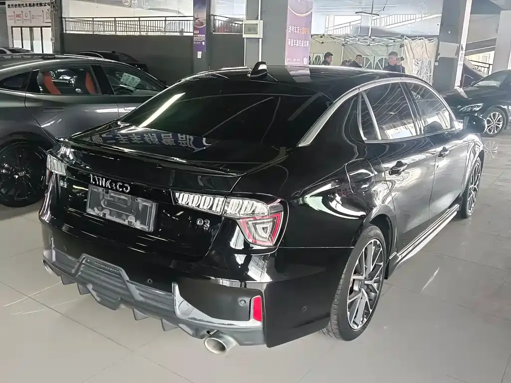 Lynk & Co 03 2023 из CN, фото 7