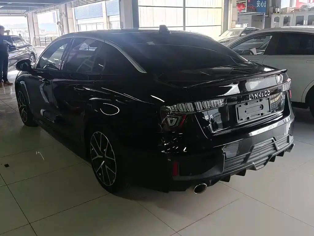 Lynk & Co 03 2023 из CN, фото 9