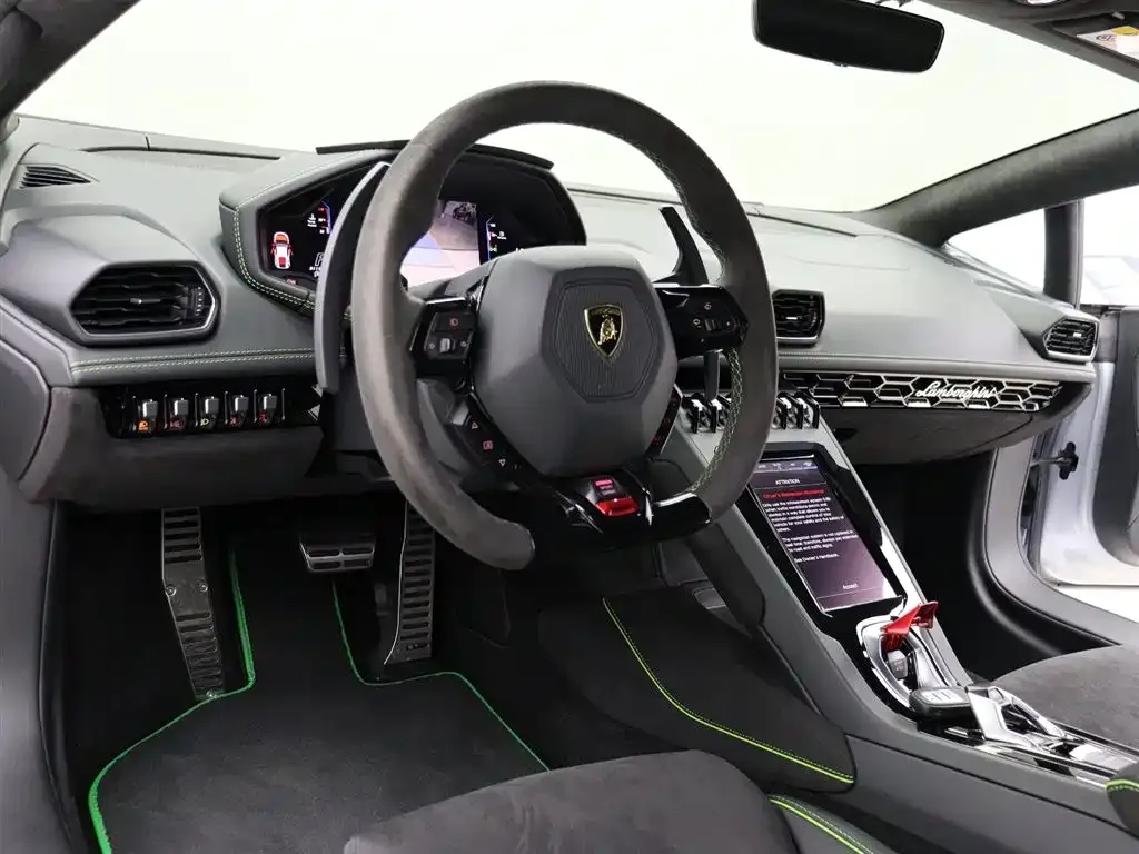 Lamborghini Huracan — фото 9