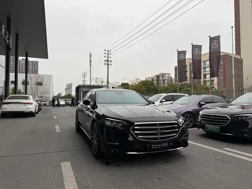 Mercedes-Benz E-Class 2024 из CN, фото 6