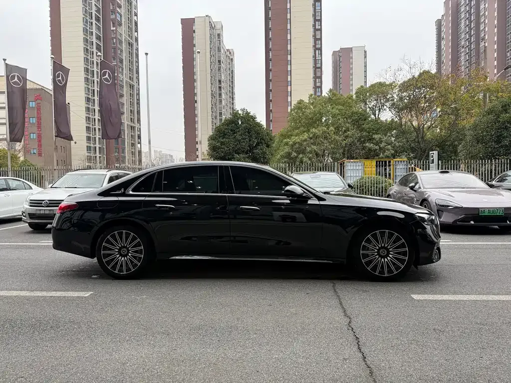 Mercedes-Benz E-Class 2024 из CN, фото 7