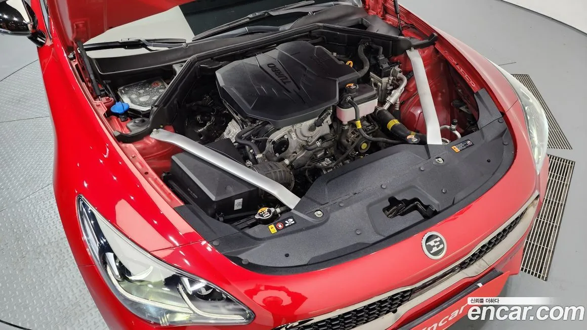 Kia Stinger — фото 10