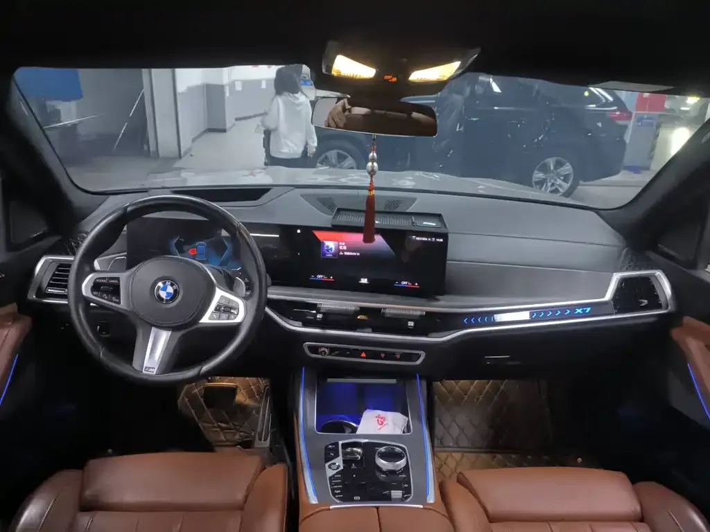 BMW X7 2023 из CN, фото 4