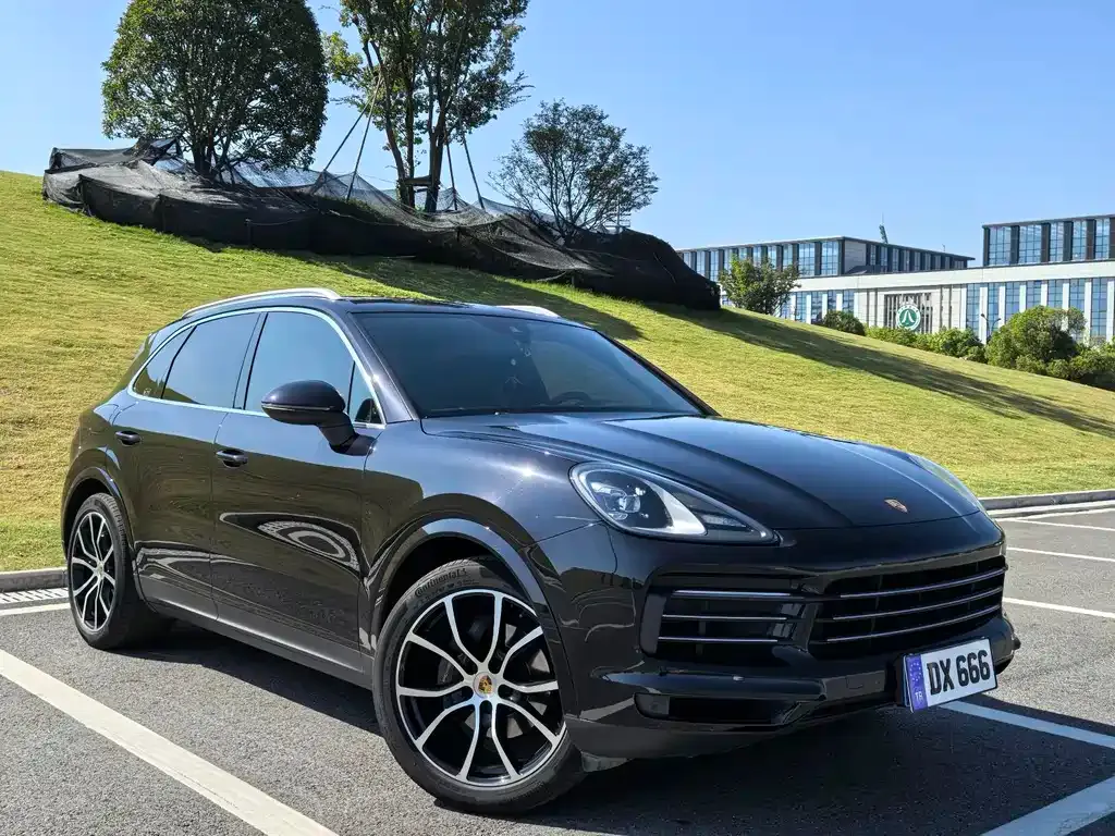Porsche Cayenne 2022 из CN, фото 1