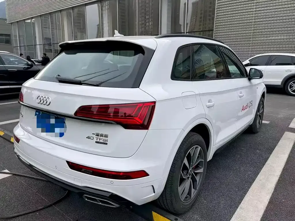 Audi Q5L 2024 из CN, фото 7