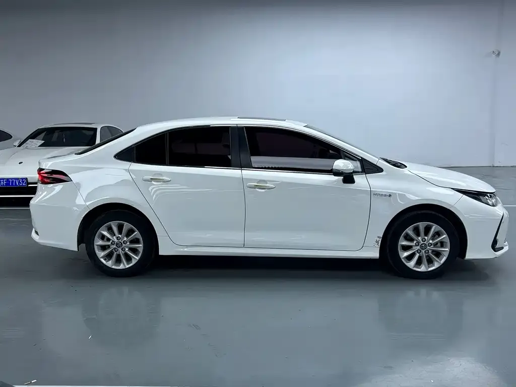 Toyota Corolla 2022 из CN, фото 3