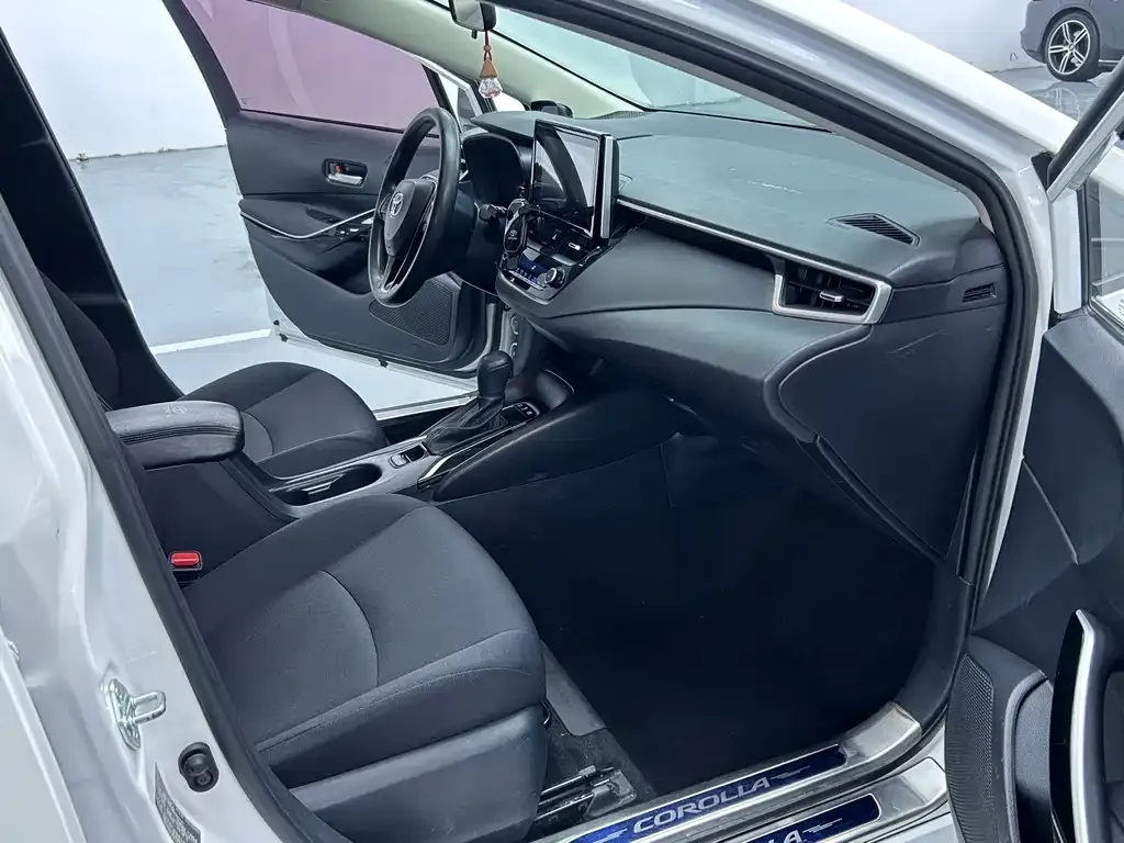 Toyota Corolla 2022 из CN, фото 9