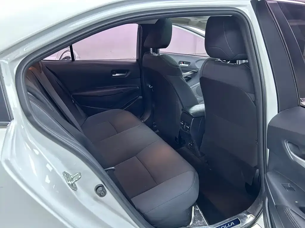 Toyota Corolla 2022 из CN, фото 4