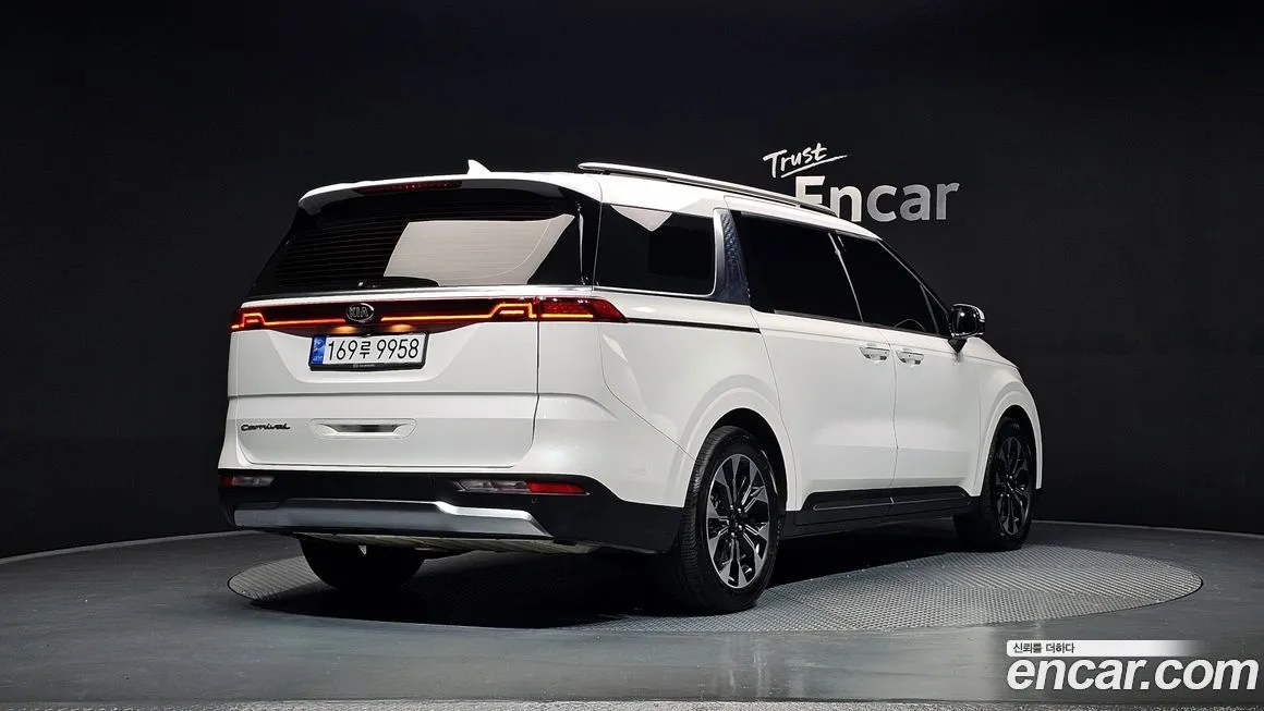 Kia Carnival 2021 из KR, фото 10