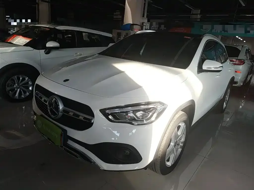 Mercedes-Benz GLA 2023 из CN, фото 1