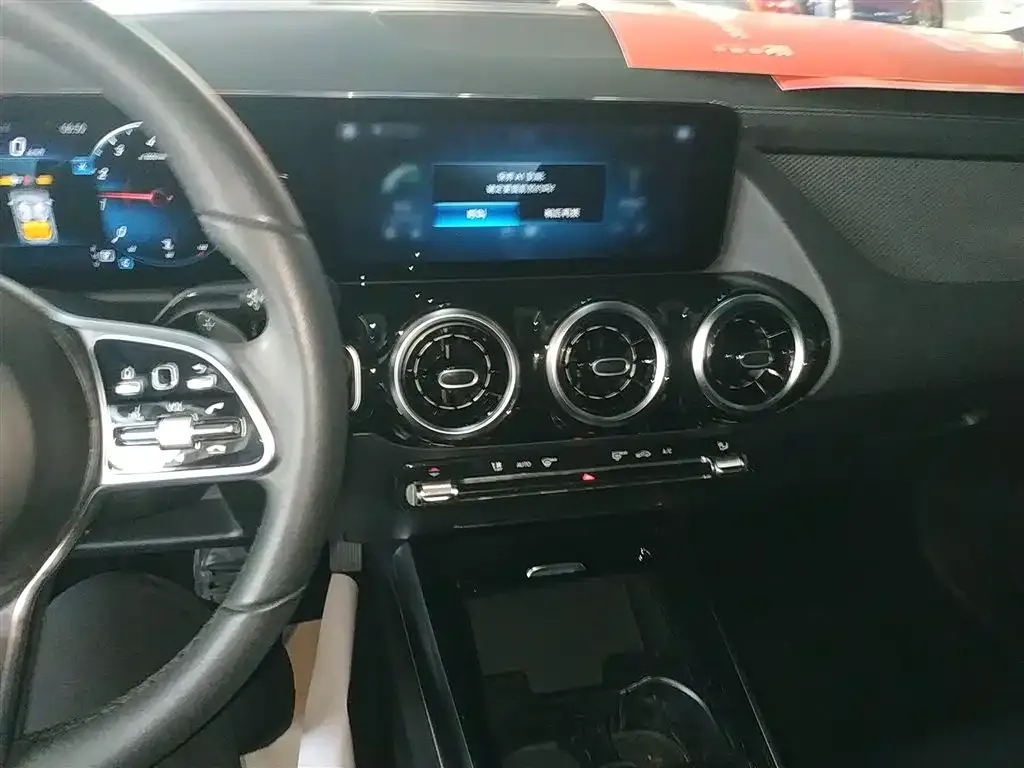 Mercedes-Benz GLA 2023 из CN, фото 10