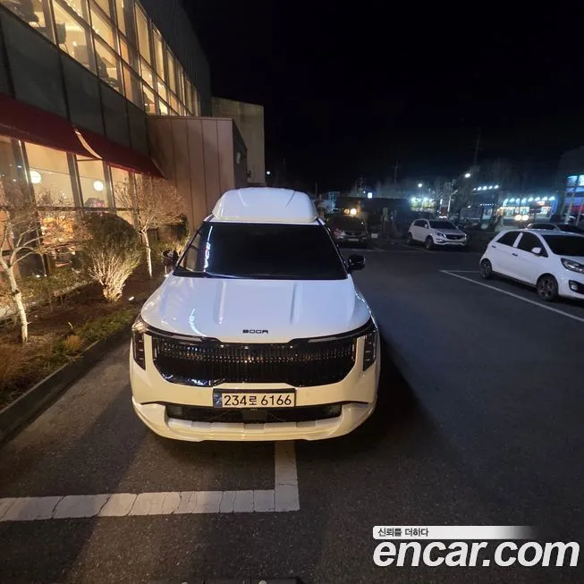 Kia Carnival — фото 1