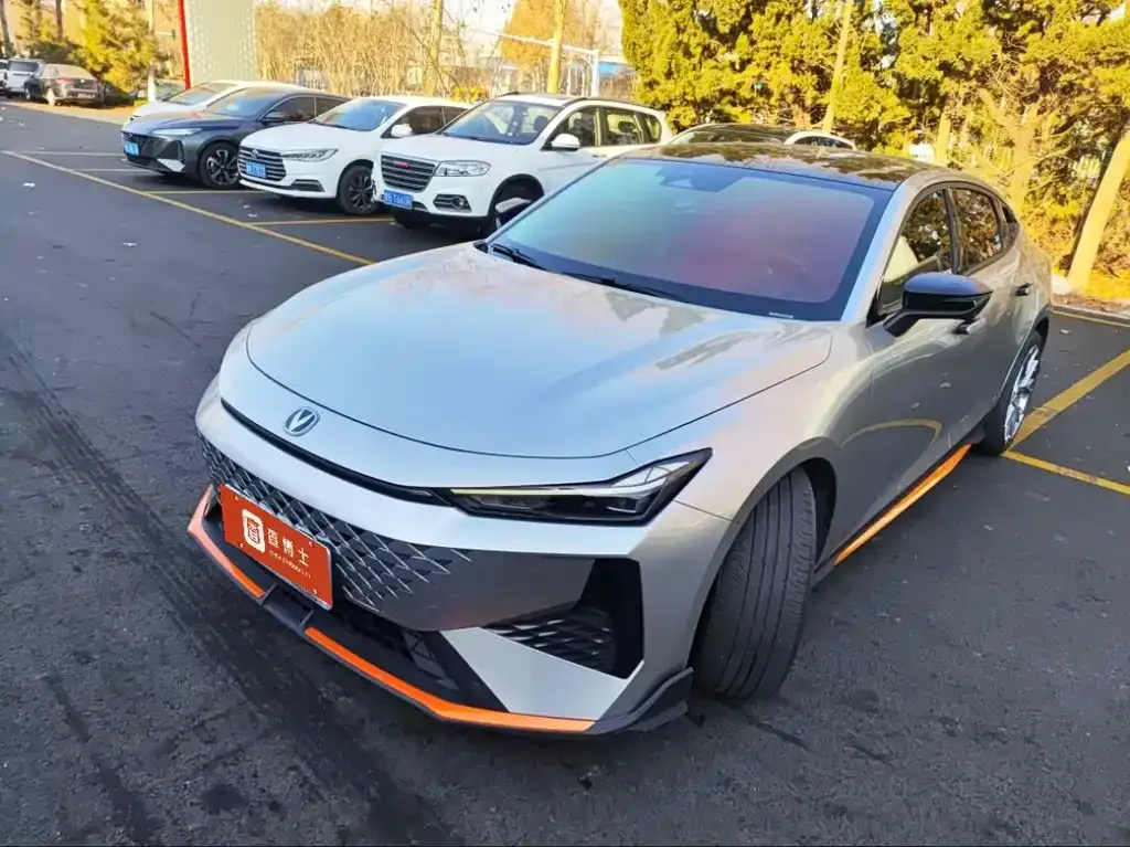 Changan UNI-V 2024 из CN, фото 1