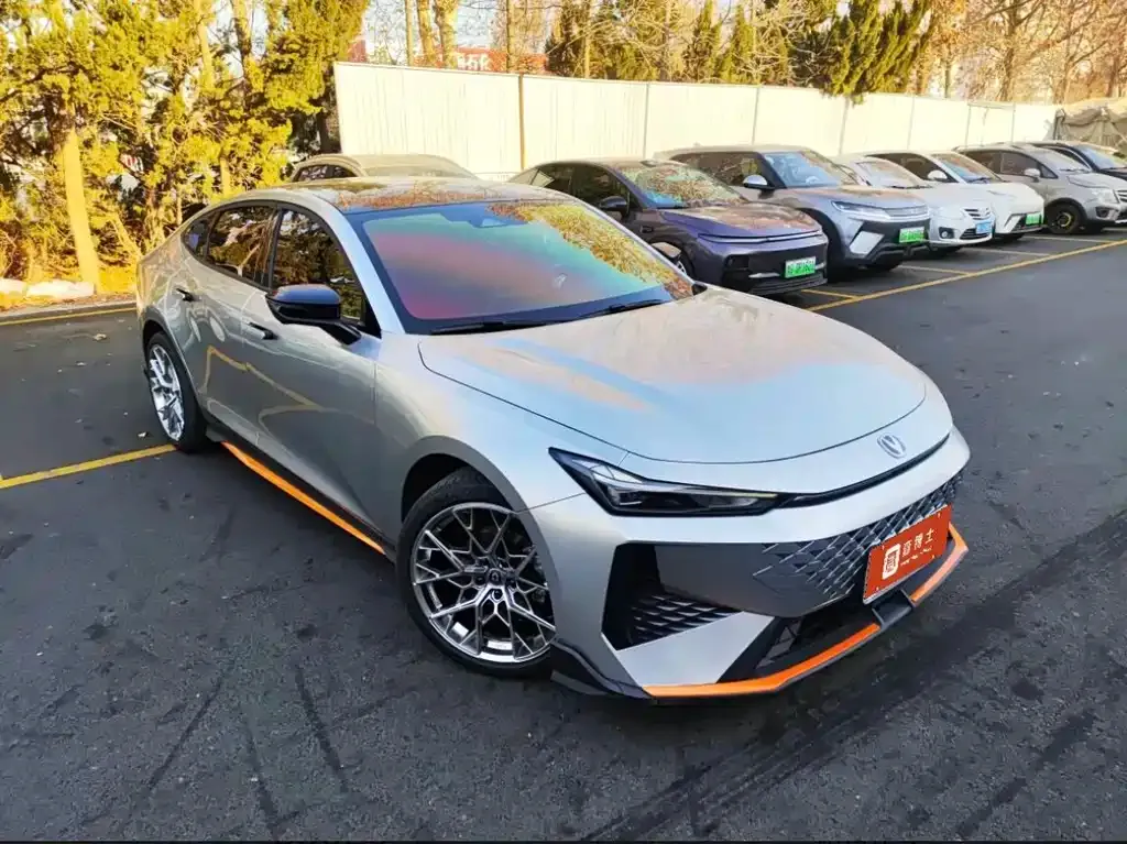 Changan UNI-V 2024 из CN, фото 5