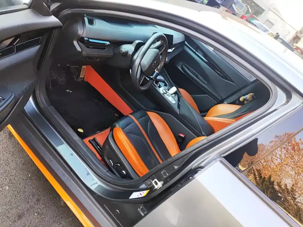 Changan UNI-V 2024 из CN, фото 4