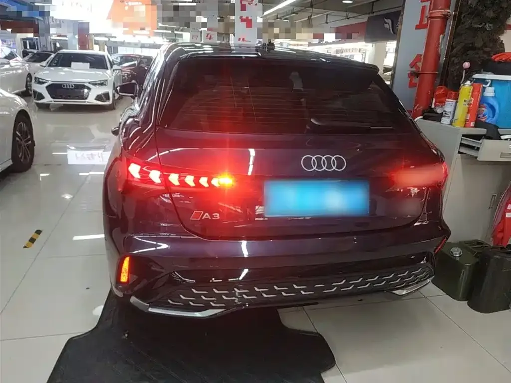 Audi A3 2025 из CN, фото 2