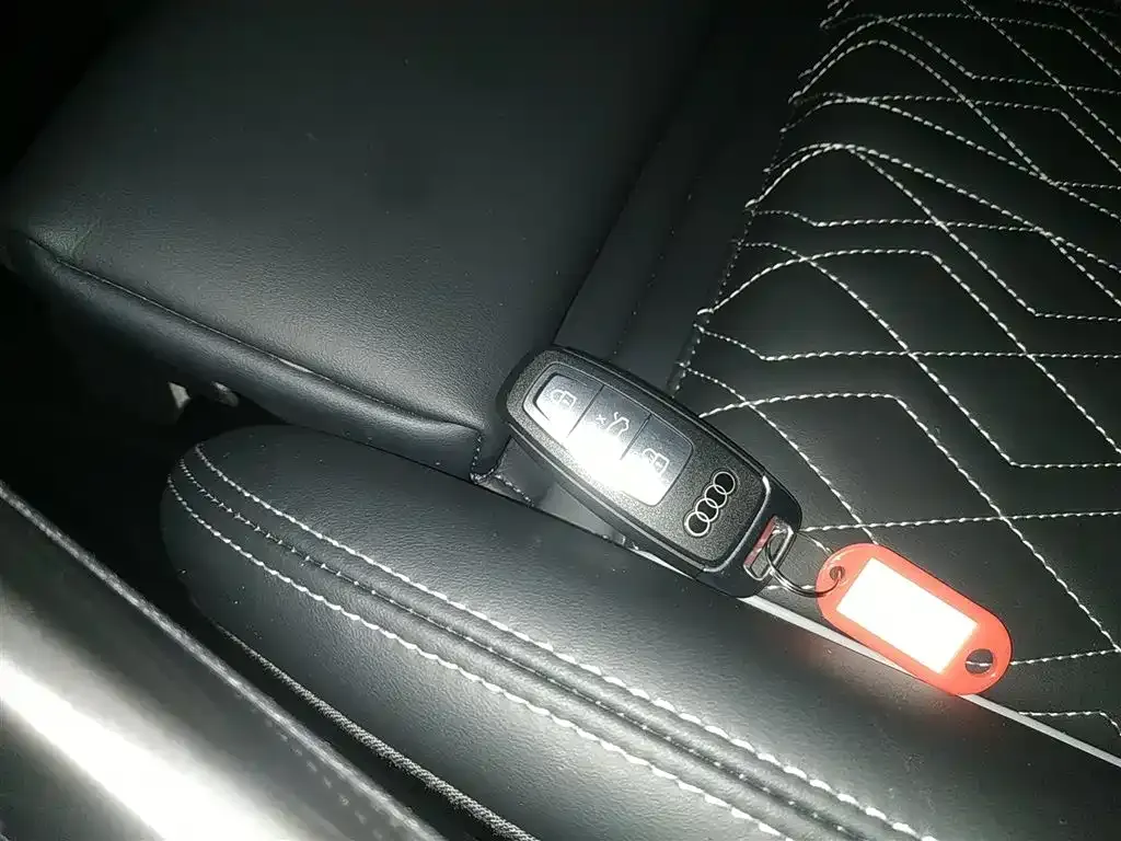 Audi A3 2025 из CN, фото 8