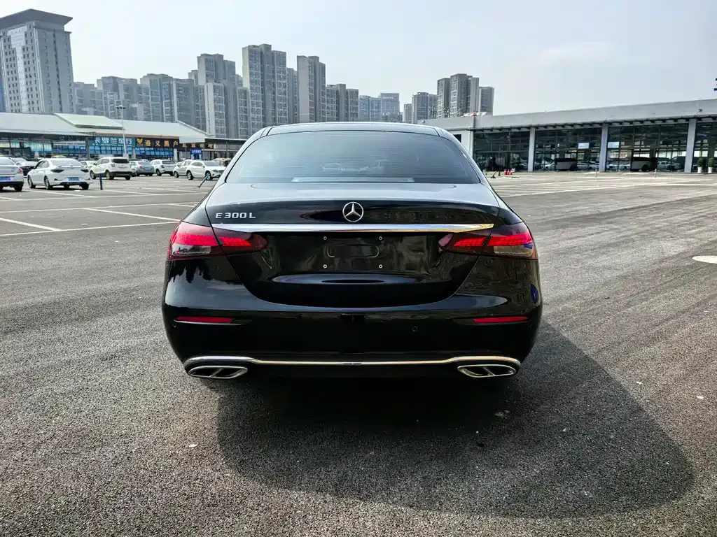 Mercedes-Benz E-Class 2022 из CN, фото 9