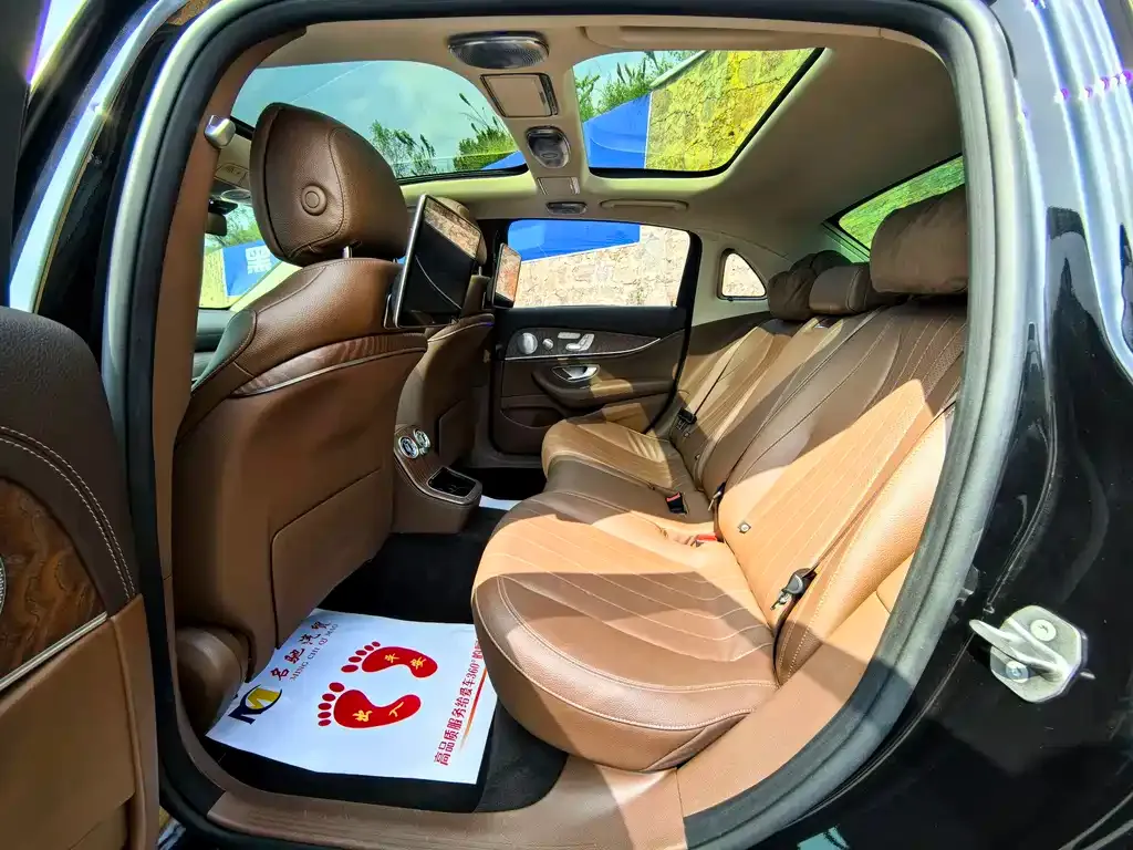 Mercedes-Benz E-Class 2022 из CN, фото 2