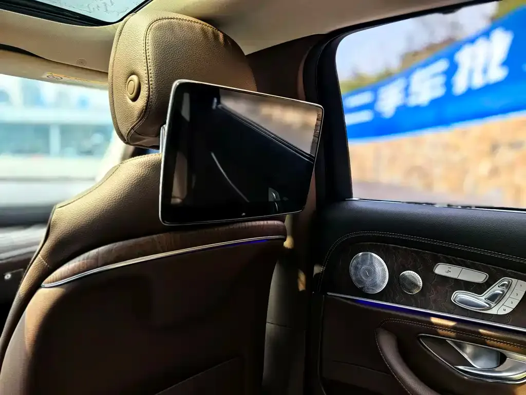 Mercedes-Benz E-Class 2022 из CN, фото 8