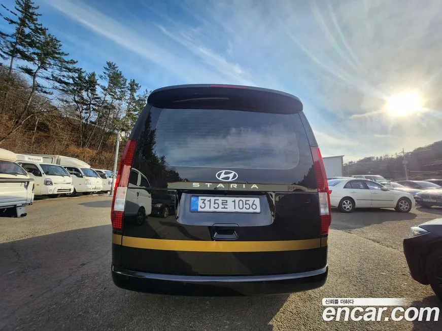 Hyundai Staria — фото 4