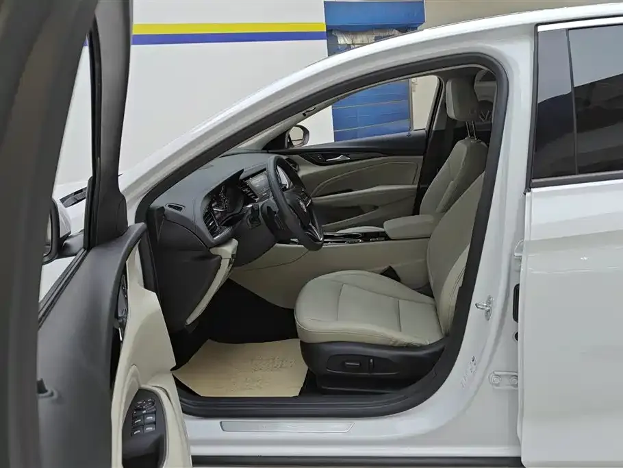 Buick Regal 2022 из CN, фото 7