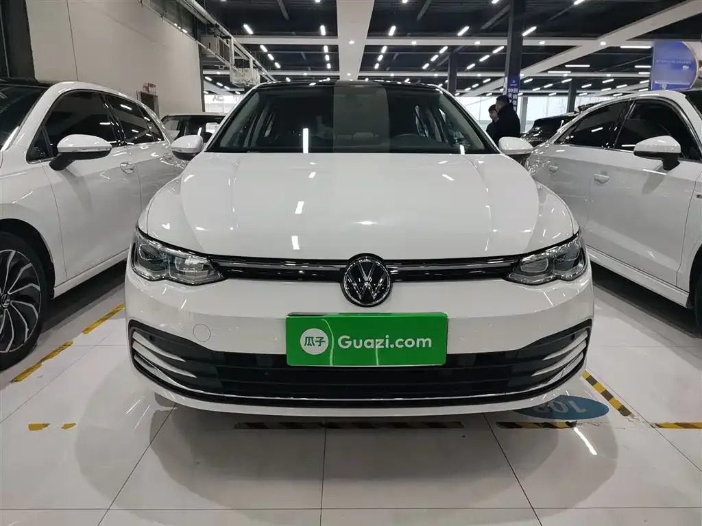 Volkswagen Golf 2022 из CN, фото 7