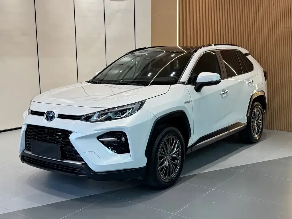 Toyota Wildlander — фото 1