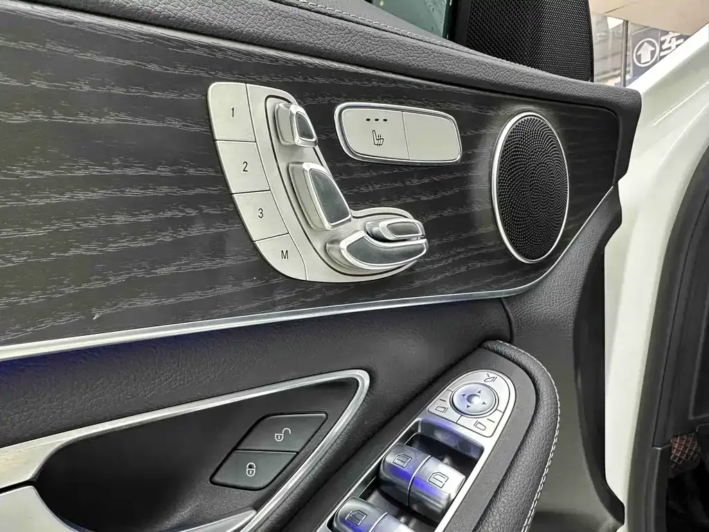 Mercedes-Benz C-Class 2021 из CN, фото 4