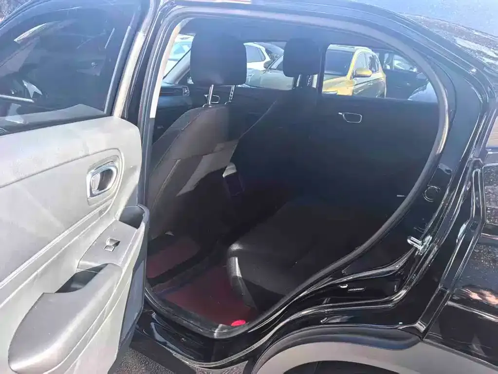 Honda Vezel 2024 из CN, фото 7