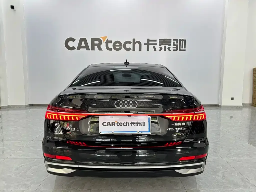 Audi A6L 2025 из CN, фото 8