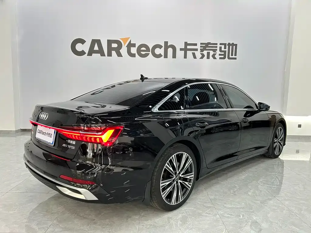 Audi A6L 2025 из CN, фото 2