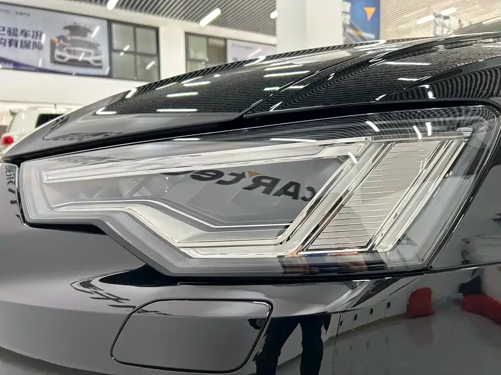 Audi A6L 2025 из CN, фото 3