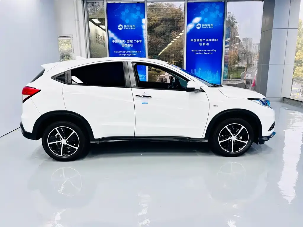 Honda Vezel 2022 из CN, фото 5